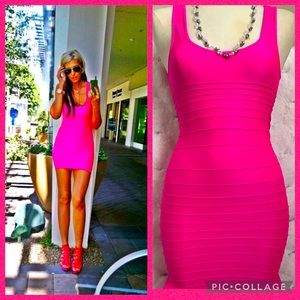 💗Y2K BEBE DRESS SIZE M/L like new